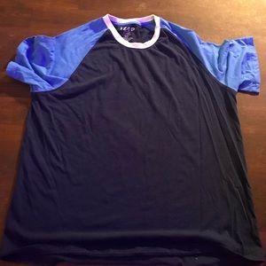 🌈🌈IZOD sleepwear tee